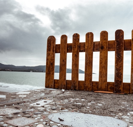 Residential fencing installed along the beach in Drysdale near Geelong